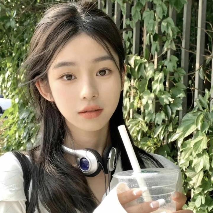红杏春风嫁有期